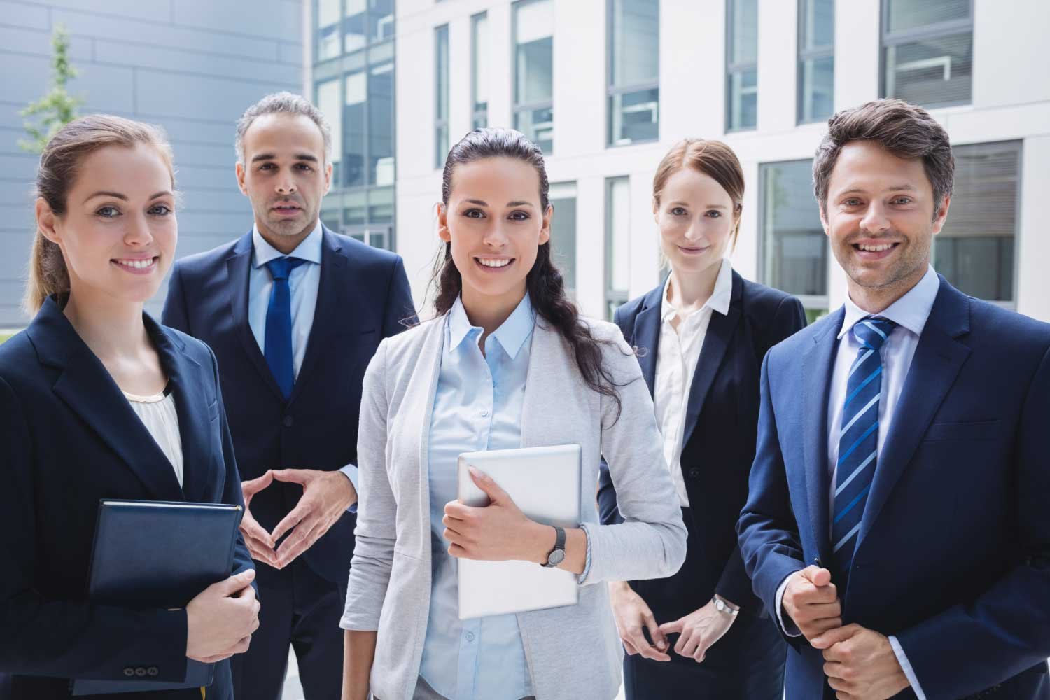dubai free zone company formation service